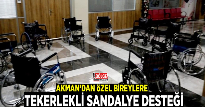 Başkan Akman’dan özel bireylere tekerlekli sandalye desteği