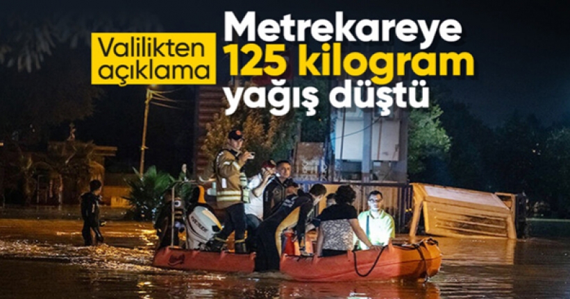 Megakent'i sel vurdu! İstanbul Valiliği açıkladı: 'Metrekareye 125 kilogram yağış düştü'