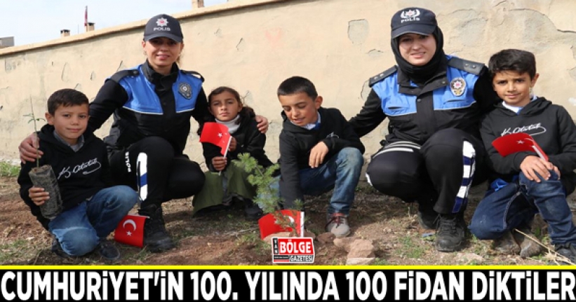 Cumhuriyet'in 100. yılında 100 fidan diktiler