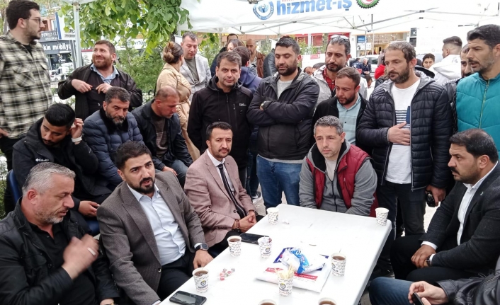 STK temsilcilerinden, HAK-İŞ’in kurduğu çadıra destek ziyareti