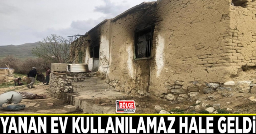 Yanan ev kullanılamaz hale geldi