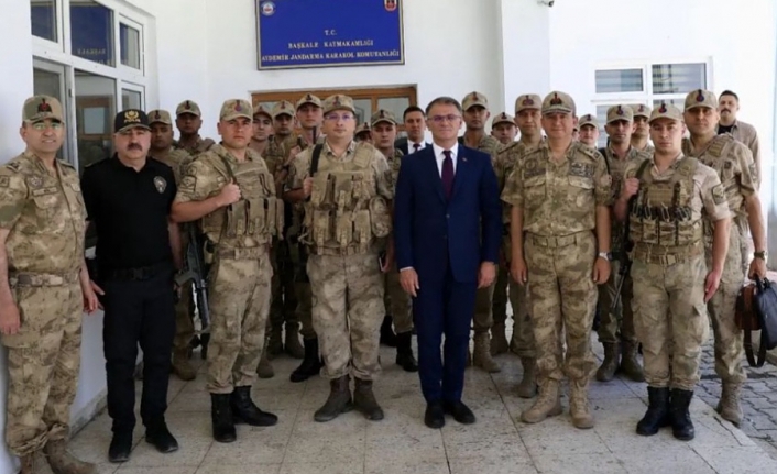 Vali Balcı’dan Başkale Jandarma Tabur Komutanlığı'na ziyaret...