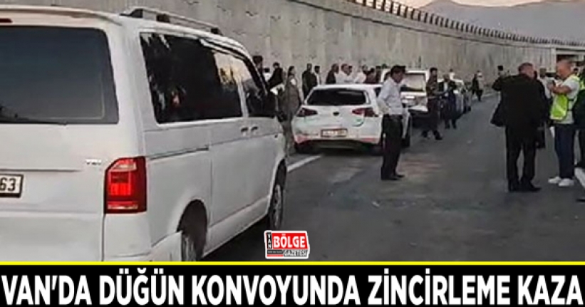 Van'da düğün konvoyunda zincirleme kaza