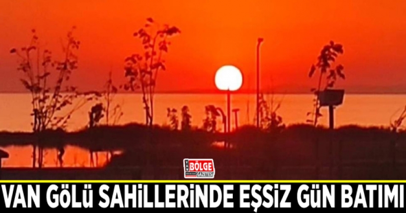 Van Gölü sahillerinde eşsiz gün batımı