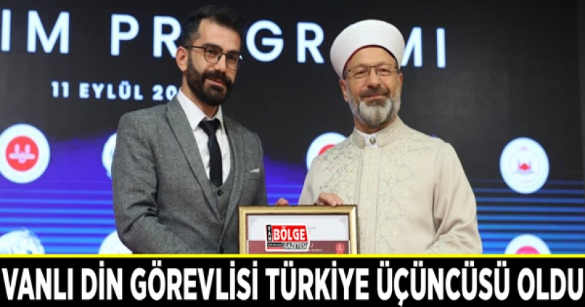 Vanlı din görevlisi Ahmet Çağlı Türkiye üçüncüsü oldu