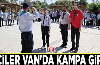 İzciler Van'da kampa girdi