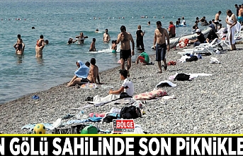 Van Gölü sahilinde son piknikler…