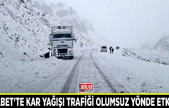 Karabet'te kar yağışı trafiği olumsuz yönde etkiledi