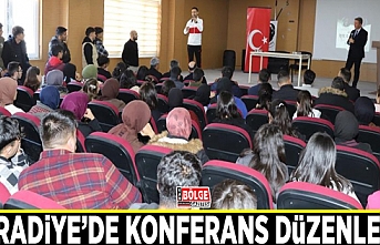 Muradiye’de konferans düzenlendi