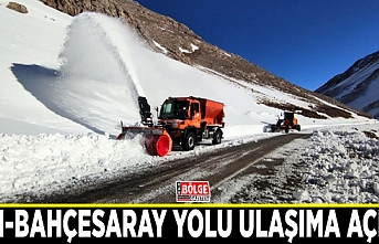 Van-Bahçesaray yolu ulaşıma açıldı