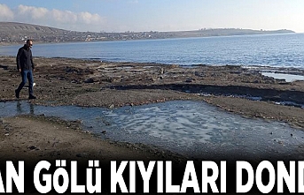 Van Gölü kıyıları dondu