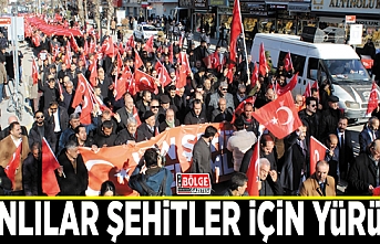 Vanlılar şehitler için yürüdü