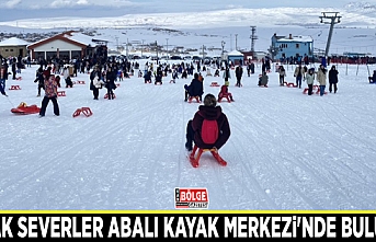 Kayak severler Abalı Kayak Merkezi'nde buluştu