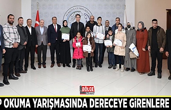 Kitap okuma yarışmasında dereceye girenlere ödül