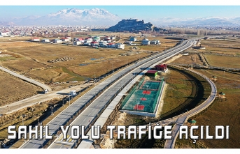 Sahil yolu trafiğe açıldı