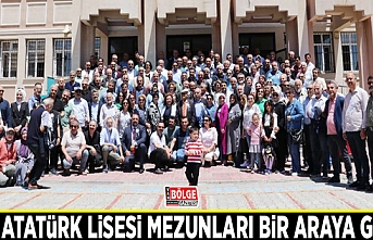 Van Atatürk Lisesi mezunları bir araya geldi