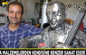 Hurda malzemelerden kendisine benzer sanat eseri yaptı