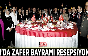 Van'da Zafer Bayramı resepsiyonu…