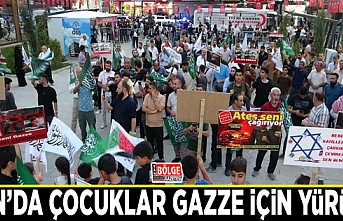 Van’da çocuklar Gazze için yürüdü