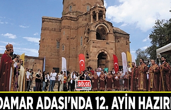 Akdamar Adası'nda 12. Ayin hazırlığı