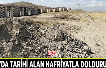 Van'da tarihi alan hafriyatla dolduruldu