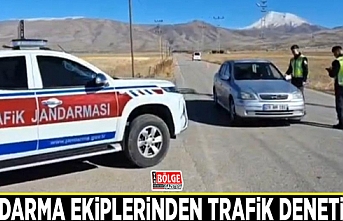 Jandarma ekiplerinden trafik denetimi...