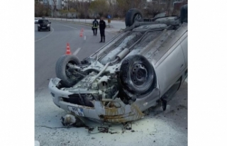 Van'da otomobil takla attı: 1 yaralı