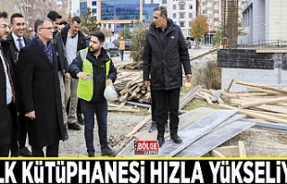 Halk kütüphanesi hızla yükseliyor