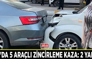 Van'da 5 araçlı zincirleme kaza: 2 yaralı