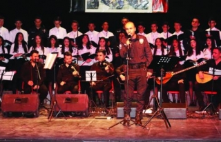 Van'da Polis Haftası dolayısıyla konser verildi